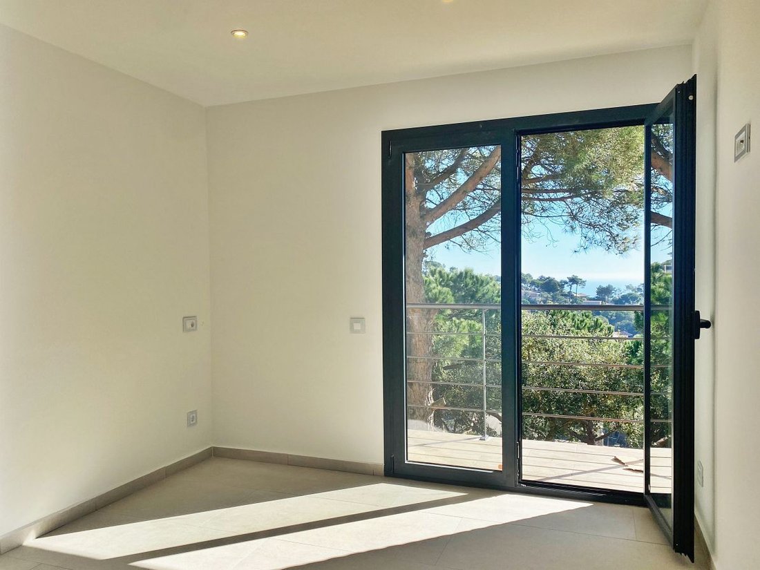 House in Lloret de Mar, Catalonia, Spain 5 - 12824449