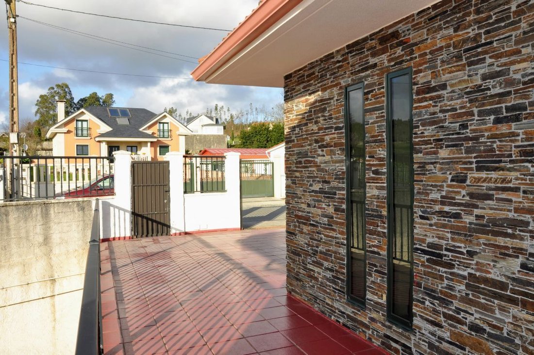 House in Guisamo, Bergondo, Spain 2 - 12832540