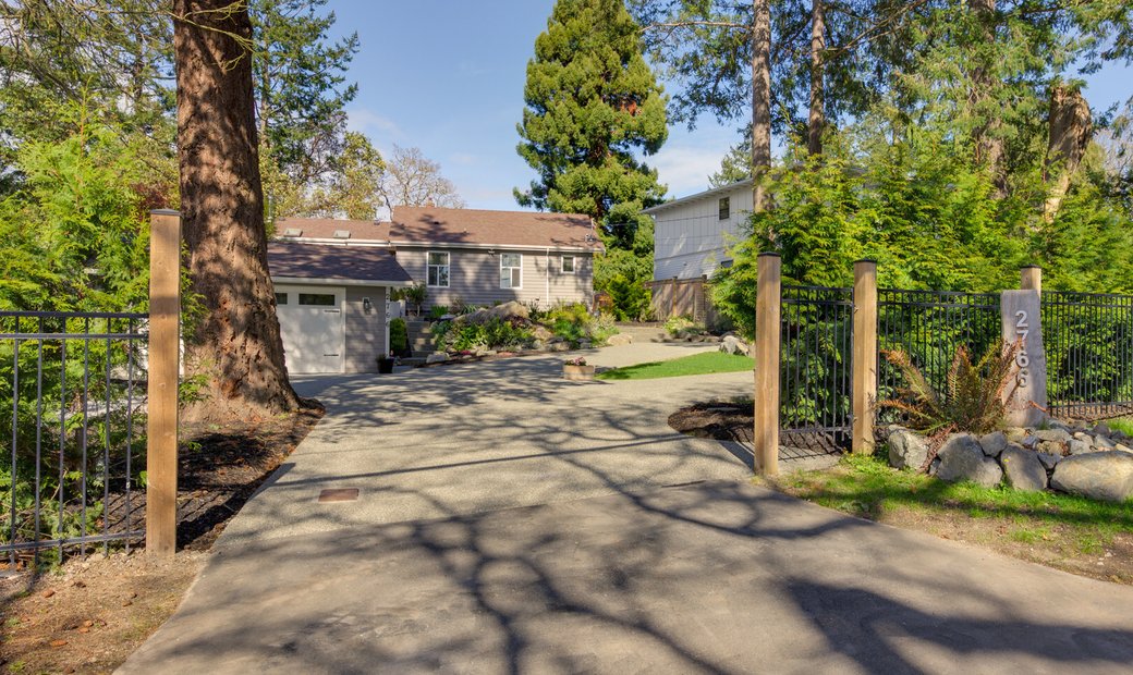 2766 Tudor Ave In Saanich, British Columbia, Canada For Sale (12765685)