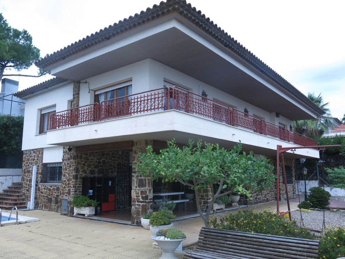 Chalet in s'Agaro, Platja d'Aro, Catalonia 2 - 12833591