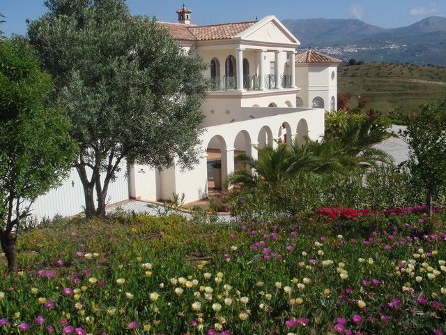 Chalet in Vinuela, Andalusia, Spain 1 - 12833405
