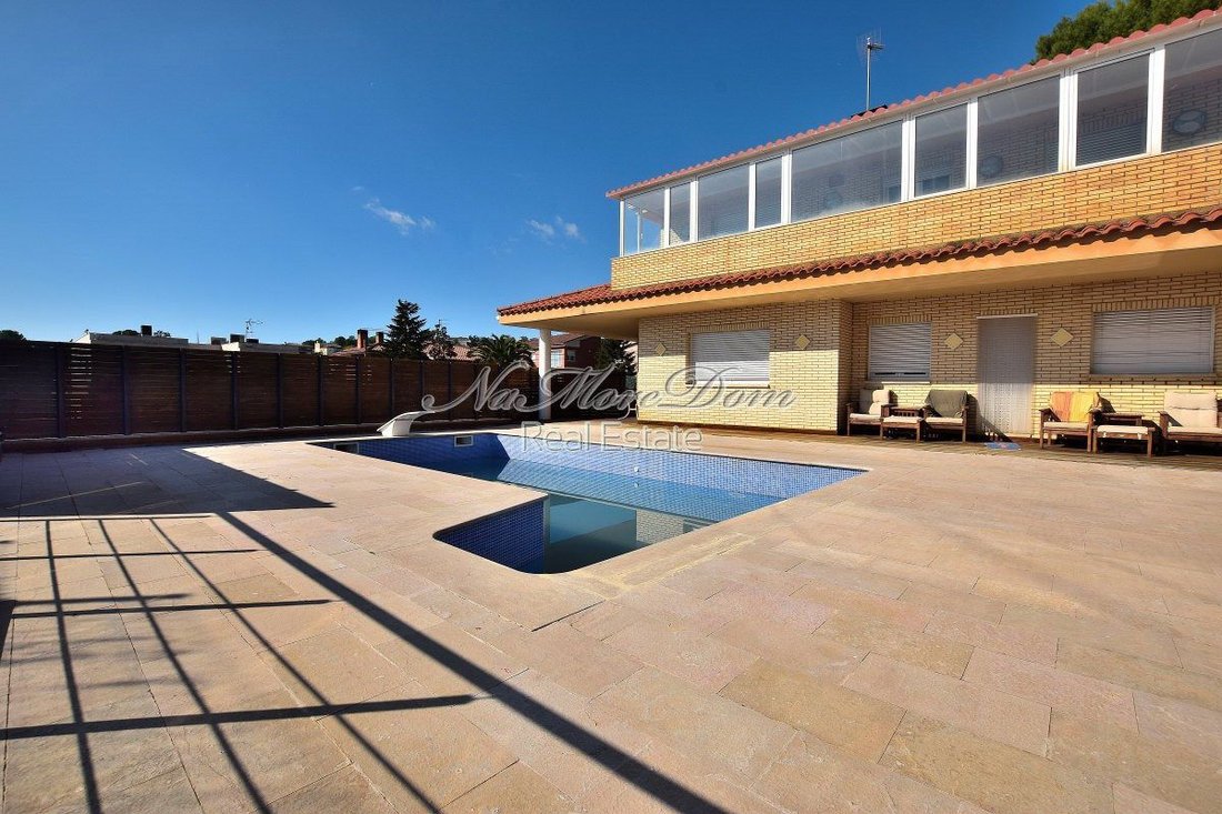 Chalet in Castellvell del Camp, Catalonia, Spain 5 - 12832977