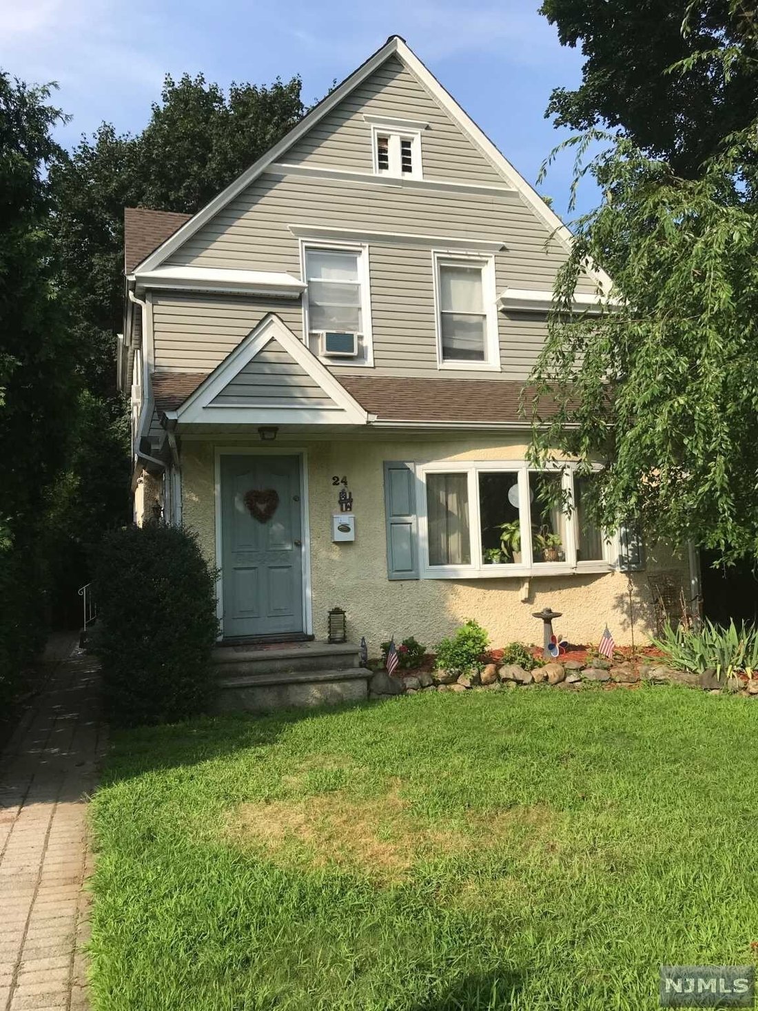 24 Ridge Avenue In Park Ridge, New Jersey, United States For Sale