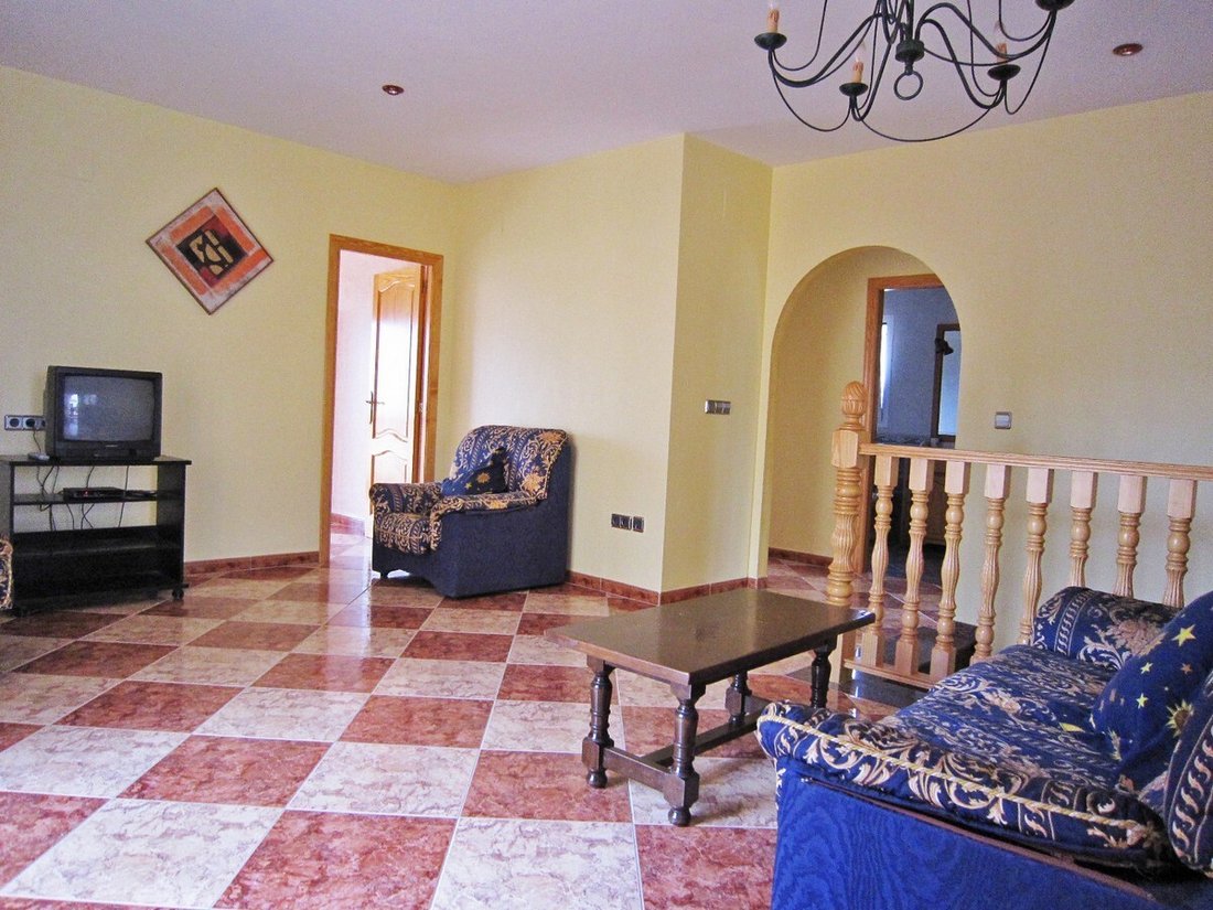 Villa in Calp / Calpe, Valencian Community, Spain 5 - 12833167