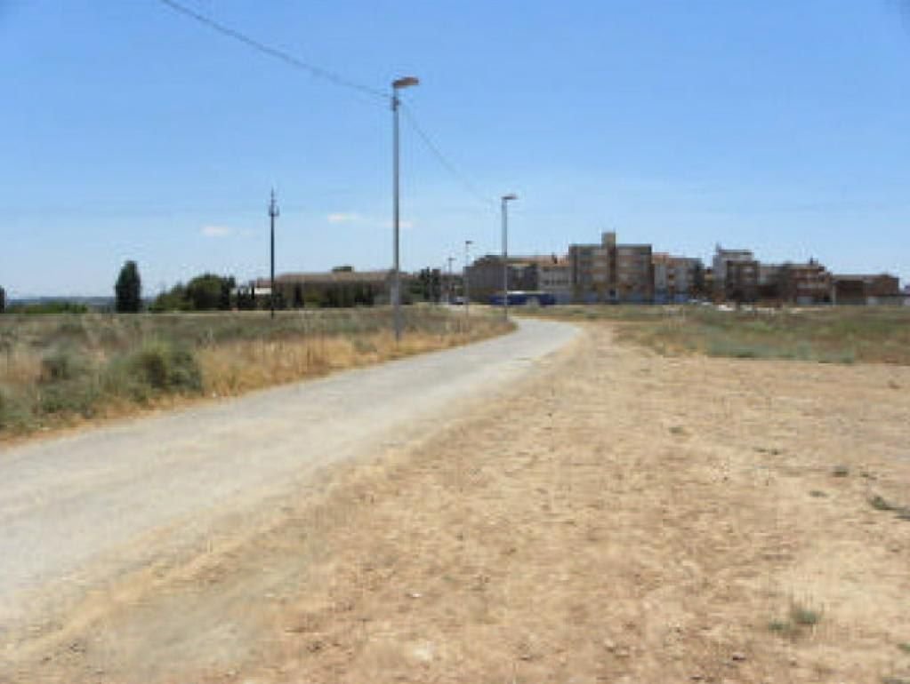 Land in Lleida, Catalonia, Spain 1 - 12833391