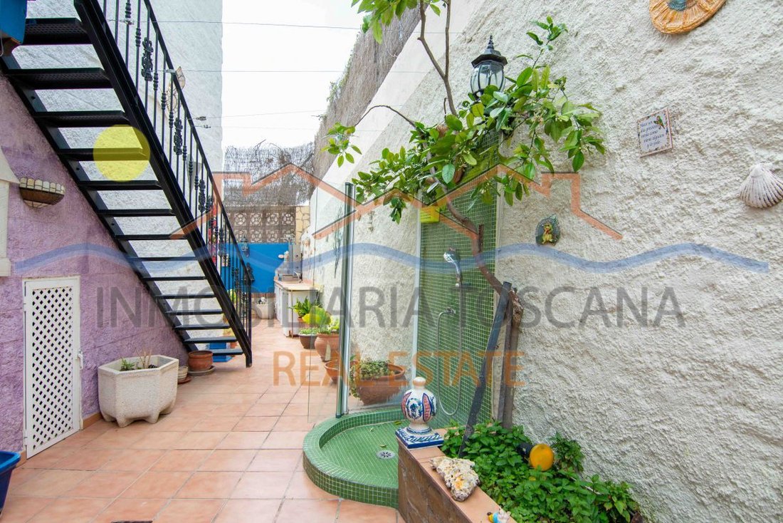 Villa Venta Granada In Granada, Spain For Sale (12833145)