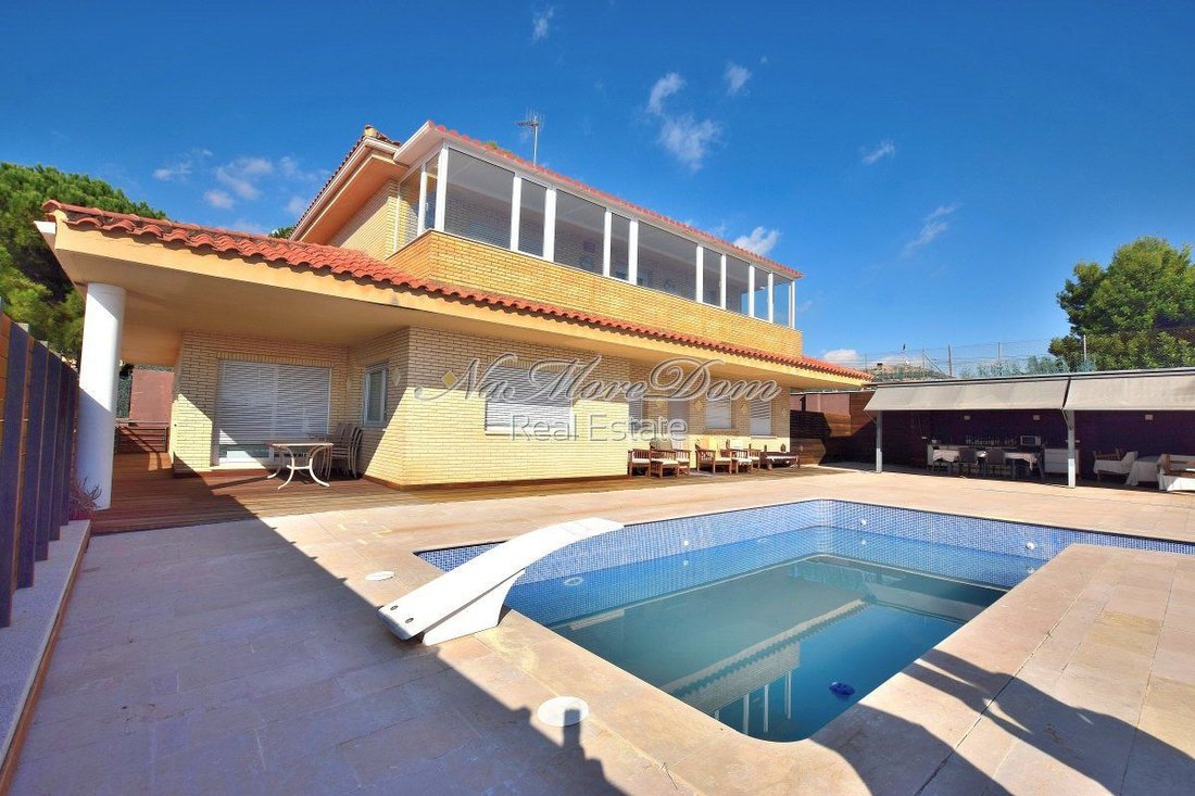 Chalet in Castellvell del Camp, Catalonia, Spain 1 - 12832977
