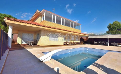 Chalet à Castellvell del Camp, Catalogne, Espagne 1
