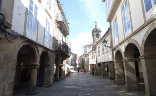 House in Santiago de Compostela (District), Santiago de Compostela, Spain 1