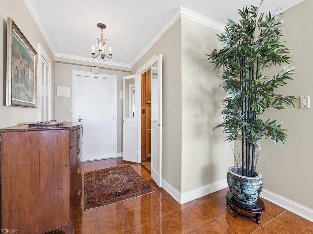 Condo For Sale In Virginia Beach In Virginia Beach, Virginia, United