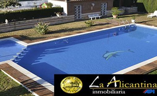 Chalet in Alicante, Valencian Community, Spain 1
