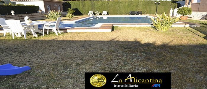 Chalet in Alicante, Valencian Community, Spain 3 - 12834106