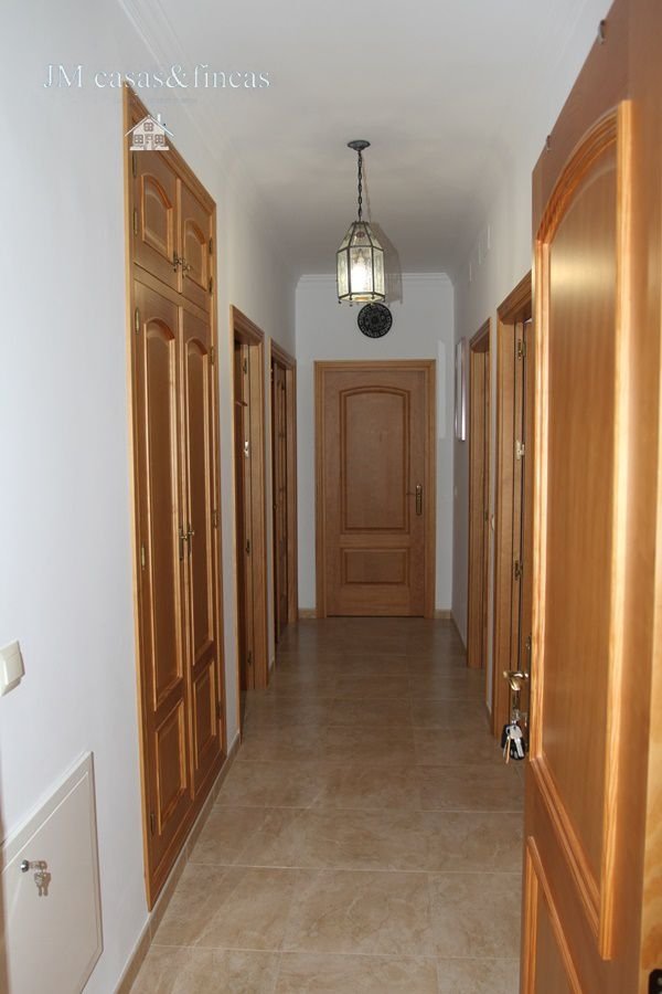 House in Cuevas del Becerro, Andalusia, Spain 5 - 12833939