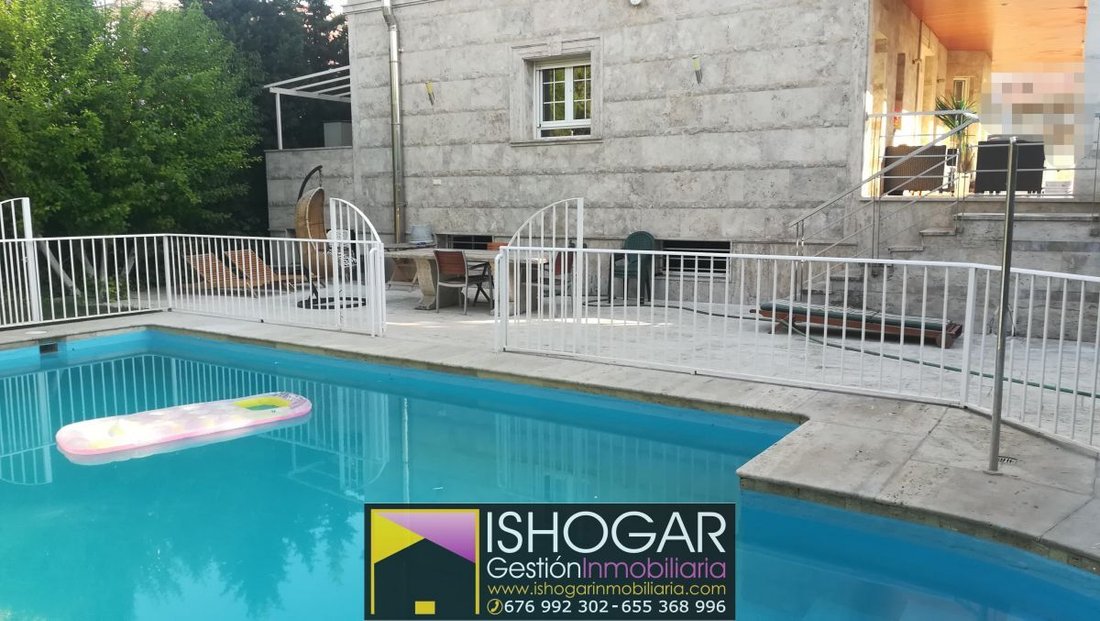 Chalet en Valdepeñas, Castilla-La Mancha, España 1 - 12834425