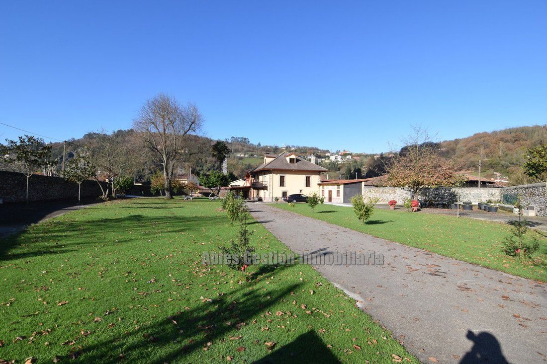Chalet Venta Asturias In Ferreros, Asturias, Spain For Sale (12833966)