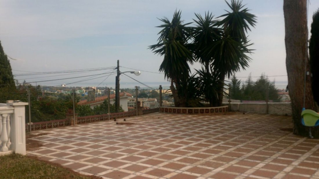 Chalet in Torremolinos, Andalusia, Spain 3 - 12835402