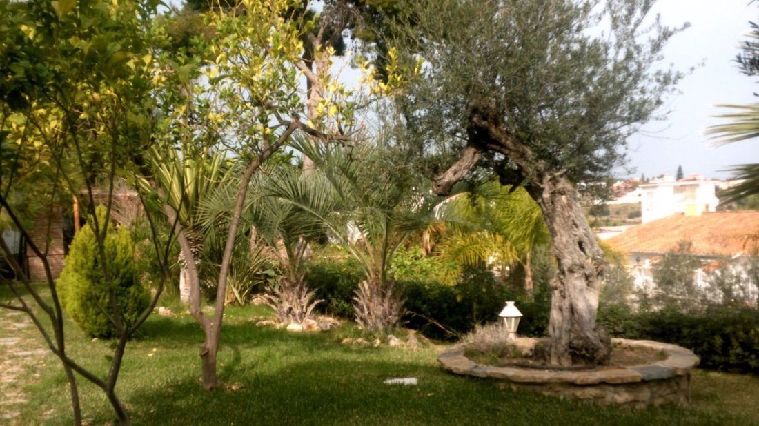 Chalet in Torremolinos, Andalusia, Spain 1 - 12835402