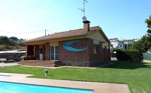 House in Bigues i Riells, Catalonia, Spain 1