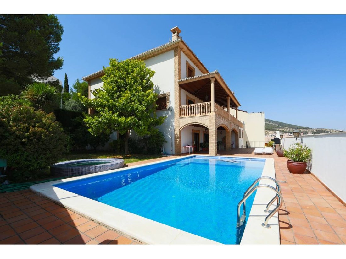Casa Venta Granada In Loja, Andalusia, Spain For Sale (12835570)