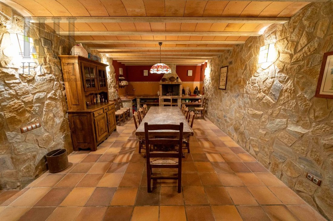 Farm Ranch in Mora d'Ebre, Catalonia, Spain 4 - 12835187