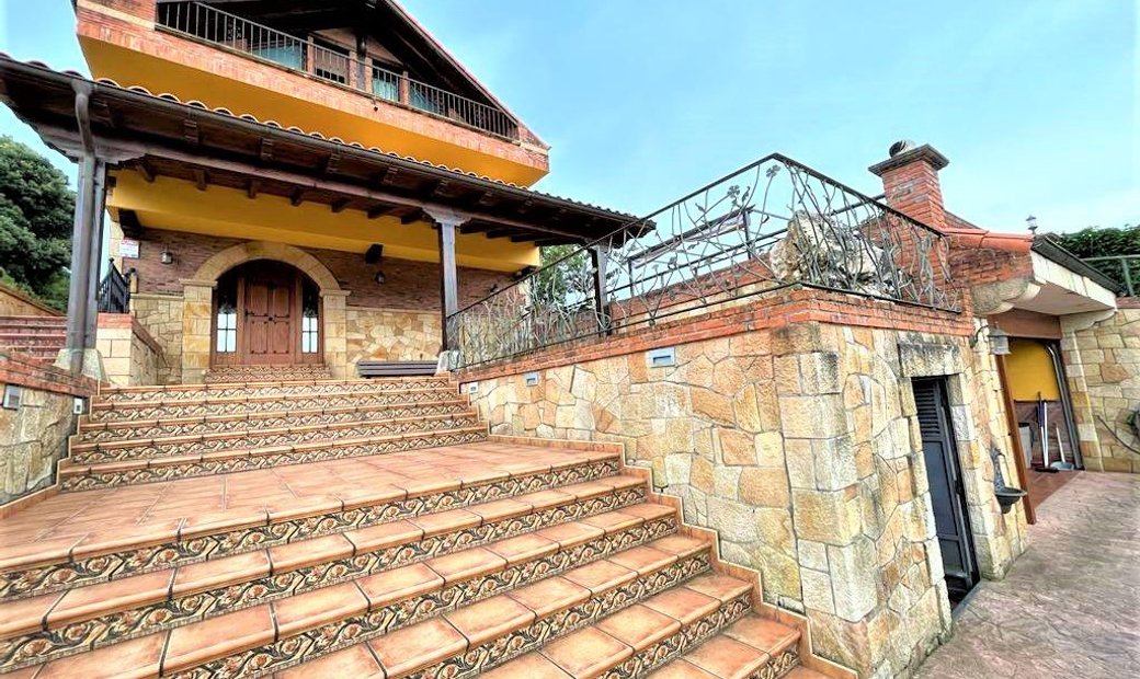 Chalet Venta Cantabria In Noja, Cantabria, Spain For Sale (12833583)