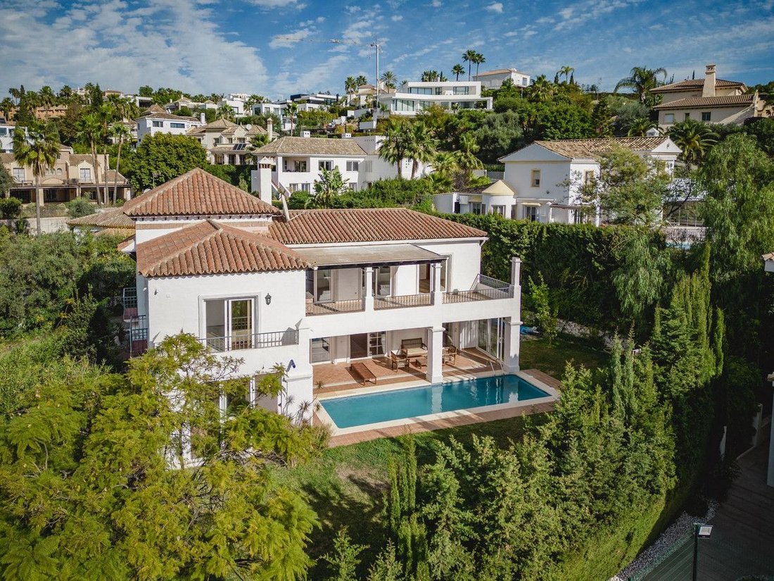 Villa in Benahavis, Andalusia, Spain 2 - 12836913