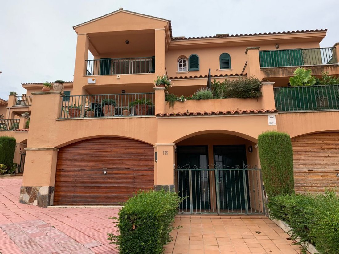 Townhouse in Sant Feliu de Guixols, Catalonia, Spain 1 - 12833725