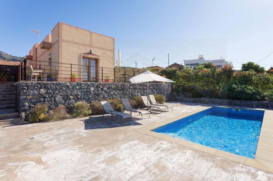 Casa Con Finca Venta Sta Cruz Tener In Vera De Erques Canary Islands