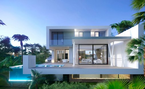 Villa in Estepona, Andalusia, Spain 1