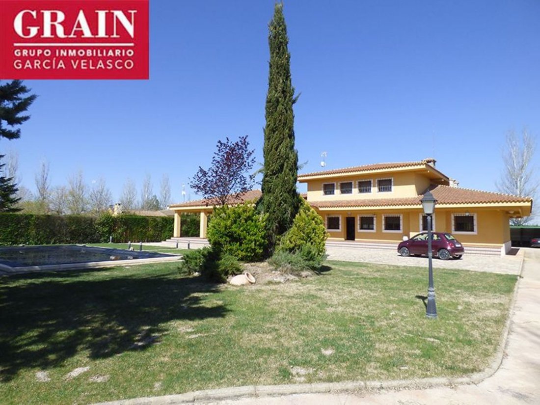Chalet in Albacete, Castile-La Mancha, Spain 5 - 12835219