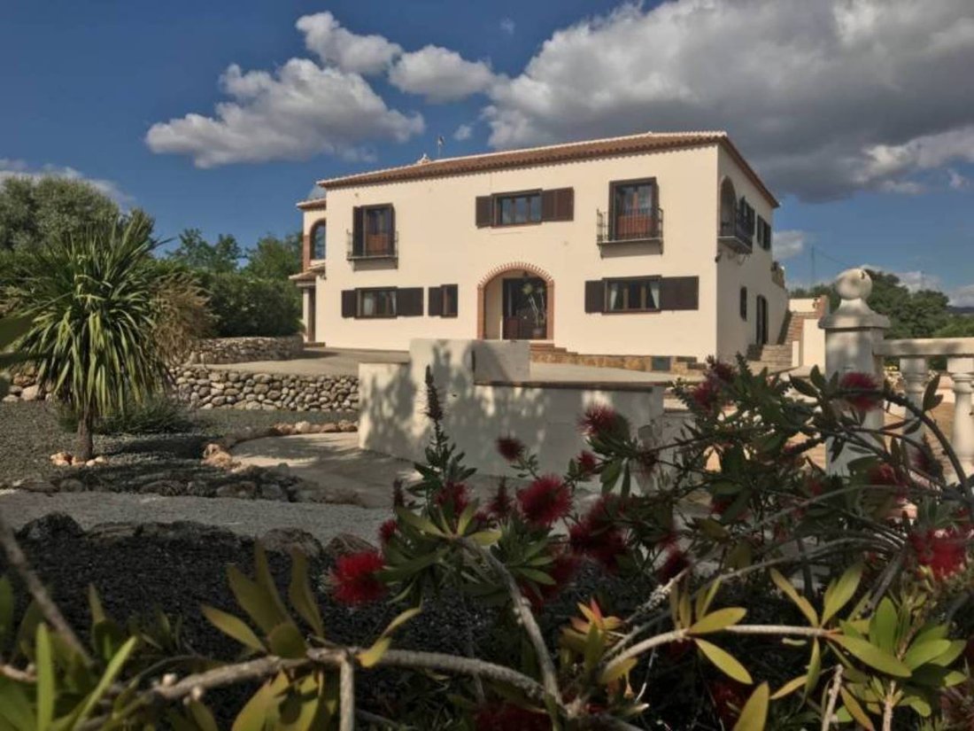 Chalet in Loja, Andalusia, Spain 1 - 12835499