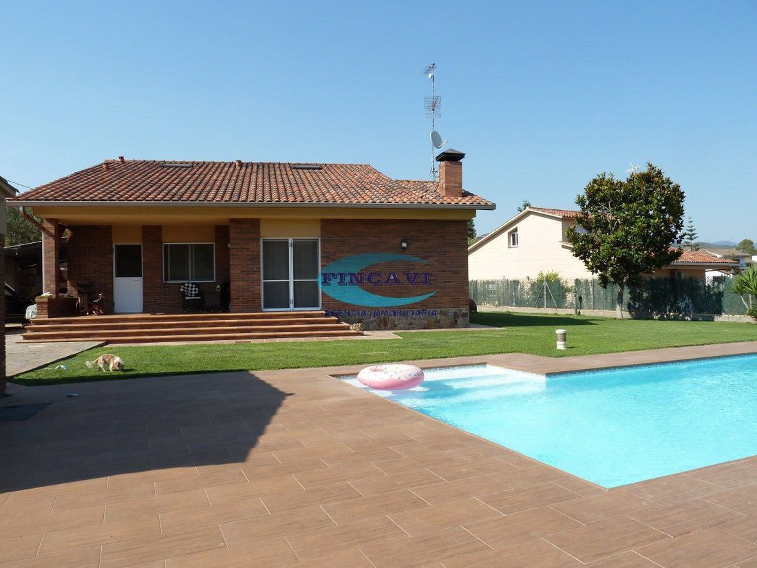 House in Bigues i Riells, Catalonia, Spain 2 - 12834758
