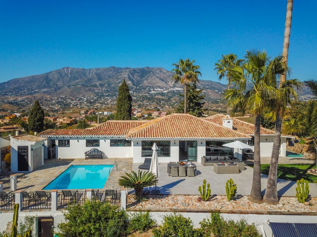 Villa in Mijas, Andalusia, Spain 1 - 12835242
