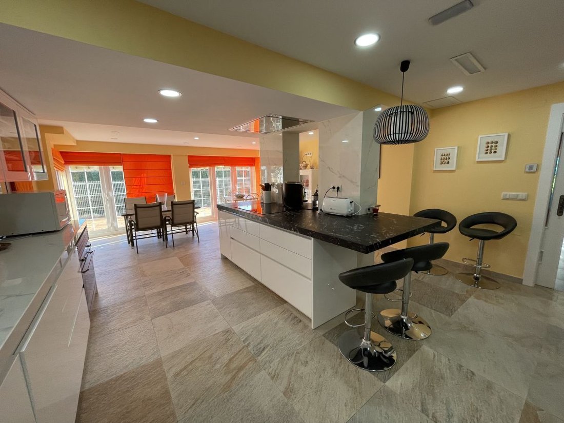 Chalet in Cabo Roig, Orihuela, Valencian Community 4 - 12834332