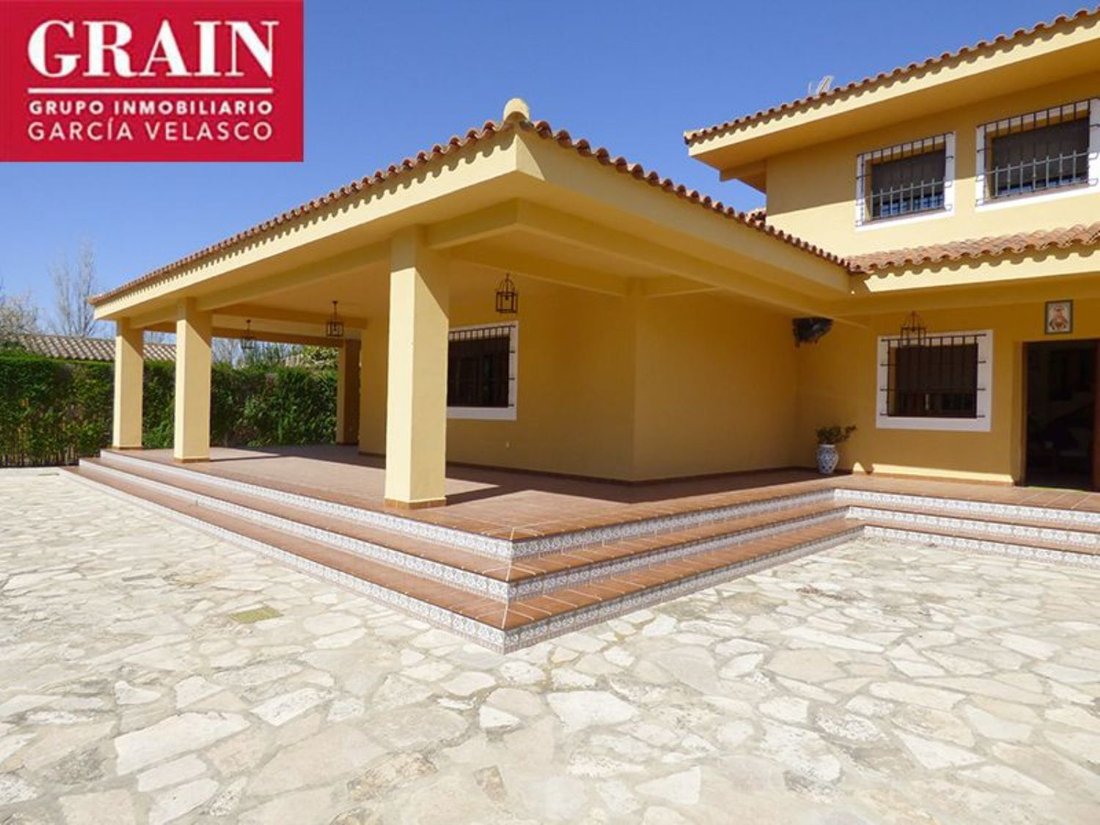 Chalet in Albacete, Castile-La Mancha, Spain 1 - 12835219