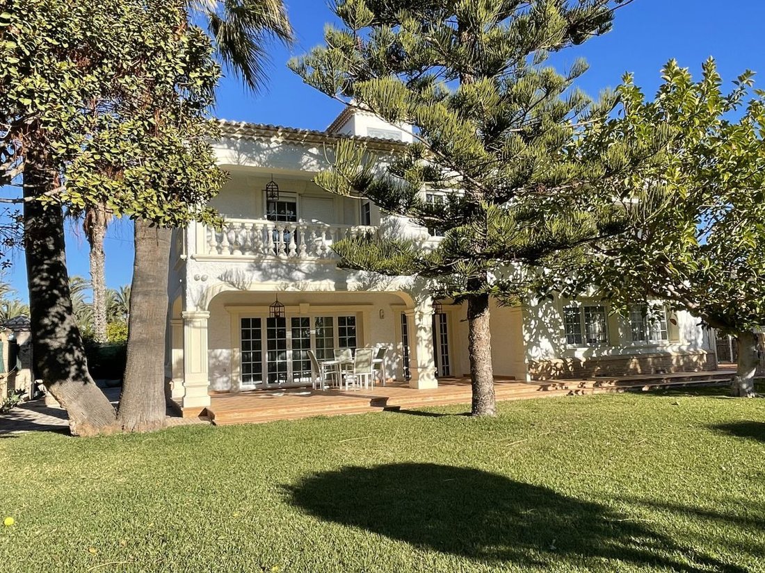 Chalet in Cabo Roig, Orihuela, Valencian Community 1 - 12834332