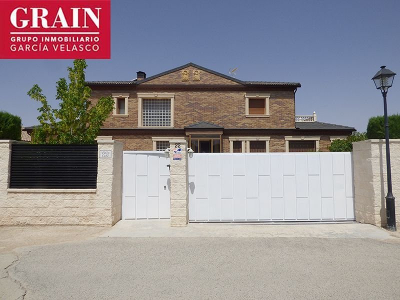 Chalet in Albacete, Castile-La Mancha, Spain 2 - 12834912