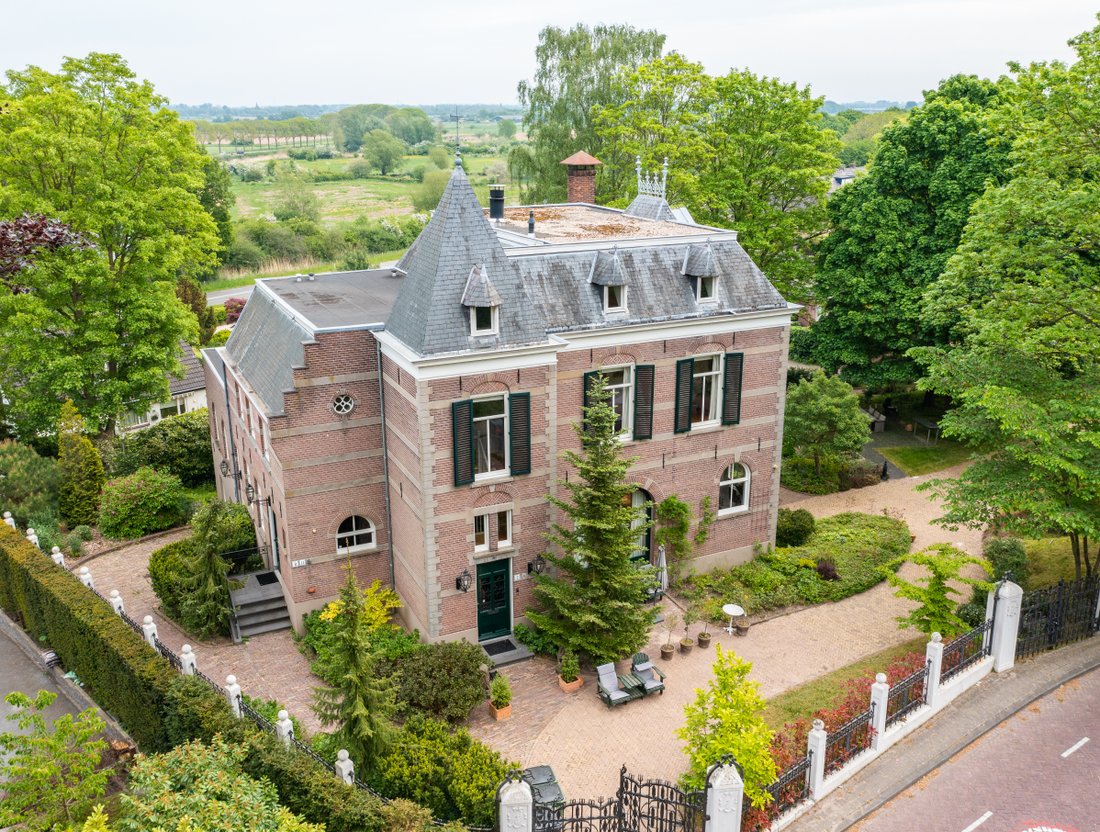 Majestic Villa Offering Grandeur And In Ubbergen, Gelderland