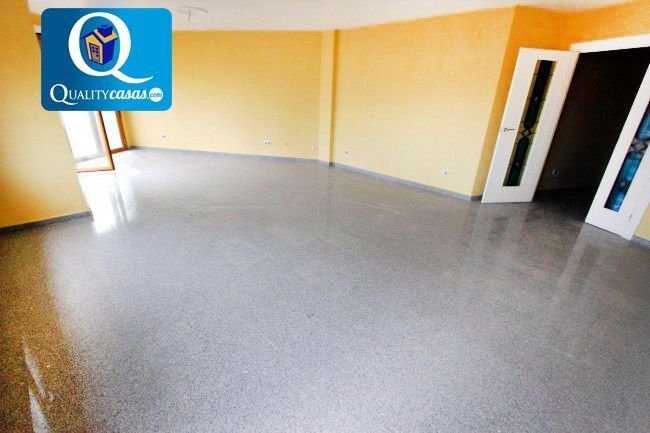Penthouse in Alicante, Valencian Community, Spain 3 - 12837402