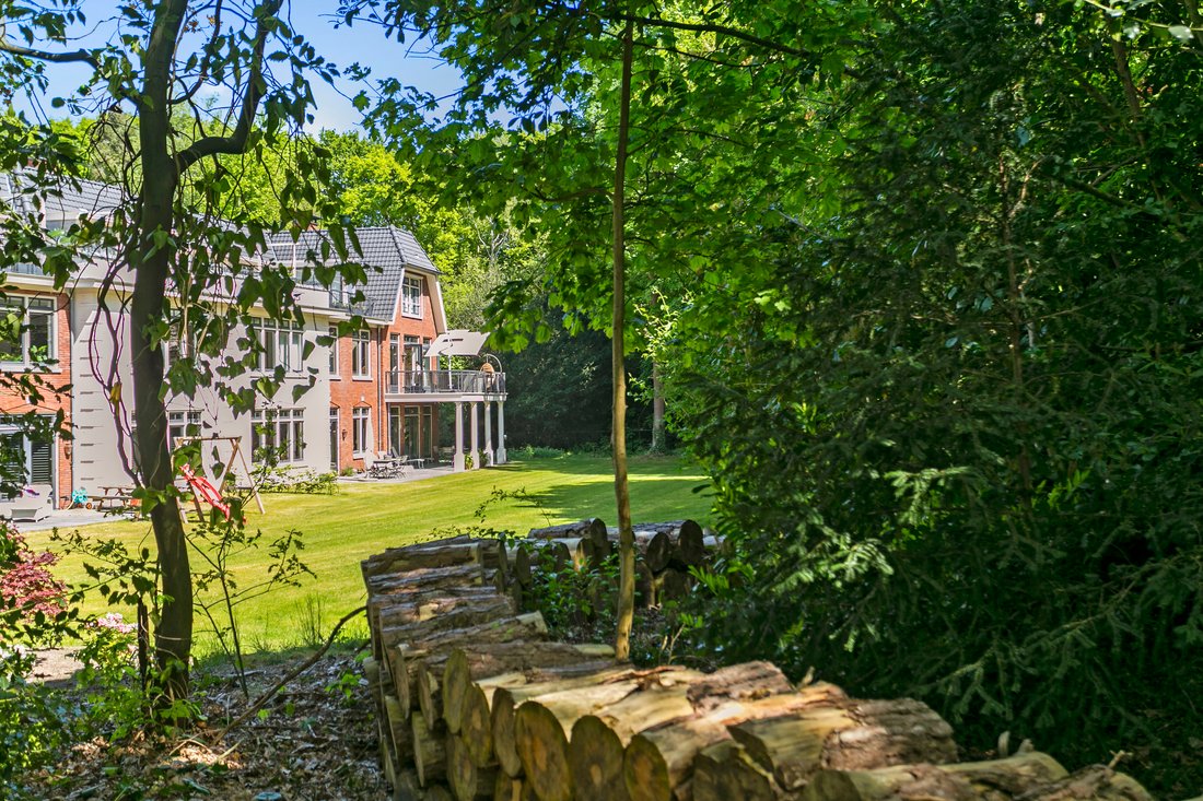 Luxury Apartment Villa On Beautiful Estate In Laren, North Holland