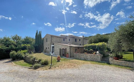 Country House in Center, Cortona, Tuscany 1