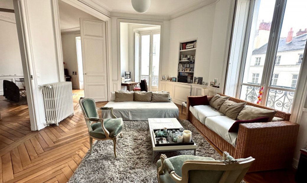 Nantes Apartment In Nantes, Pays De La Loire, France For Sale (12842211)