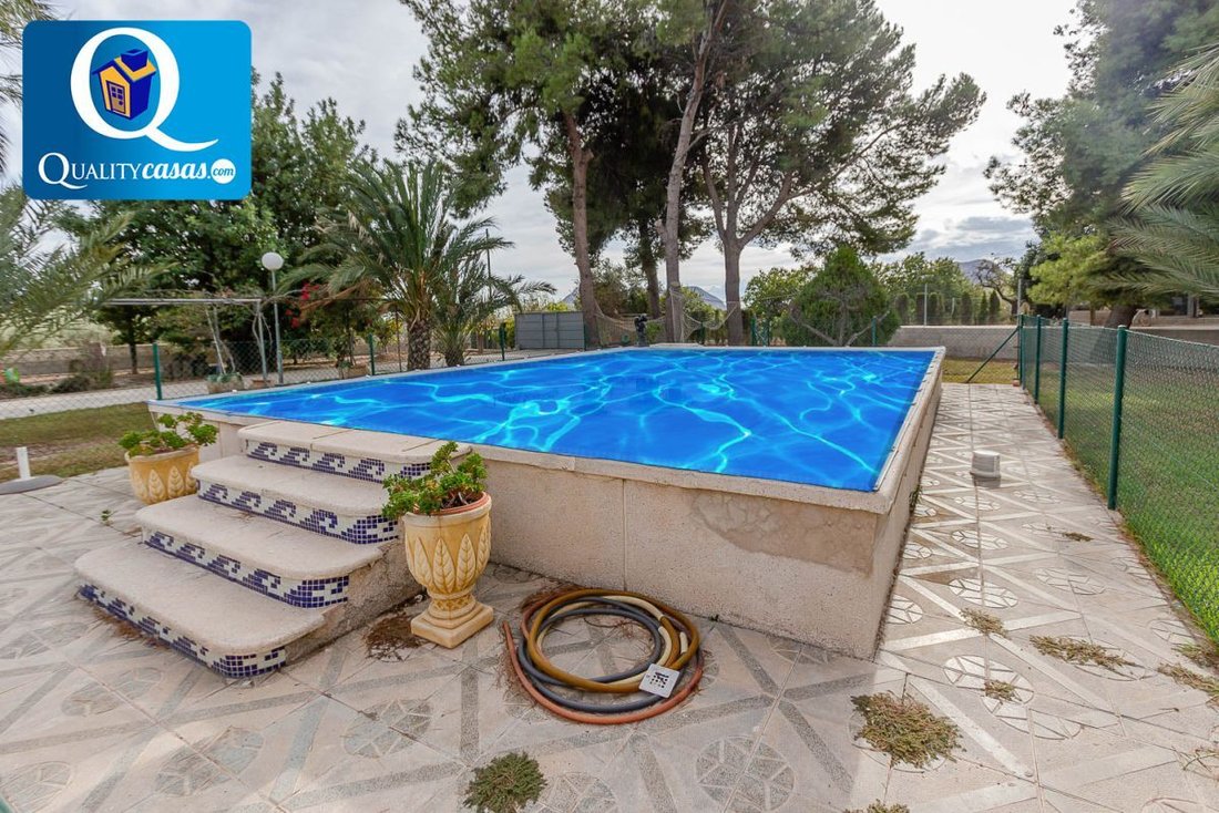 Chalet in Sant Vicent del Raspeig, Valencian Community, Spain 1 - 12837714