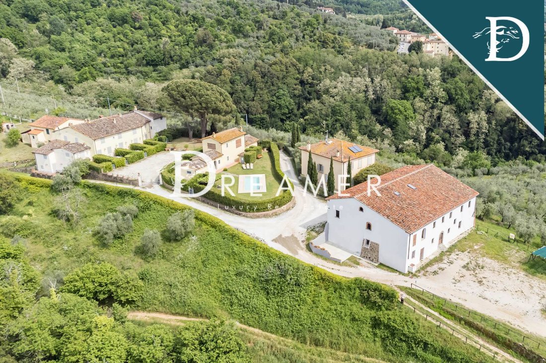 Villa in Lamporecchio, Tuscany, Italy 2 - 12840502