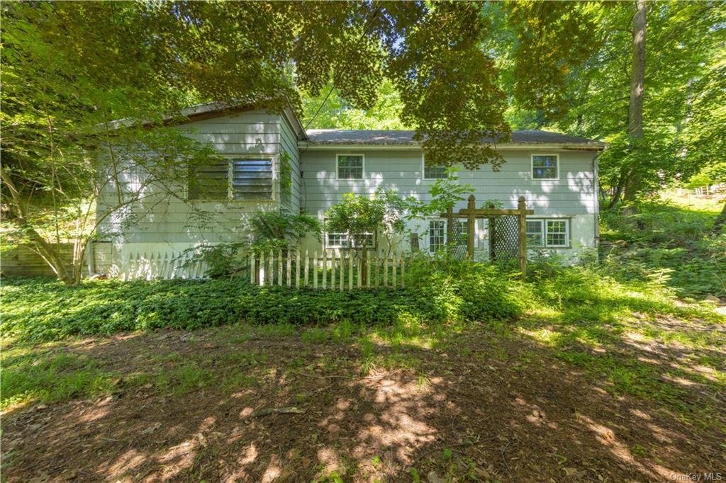 4 Bedrooms Single Family Detached In New City, New York, United States For Sale (12678780)