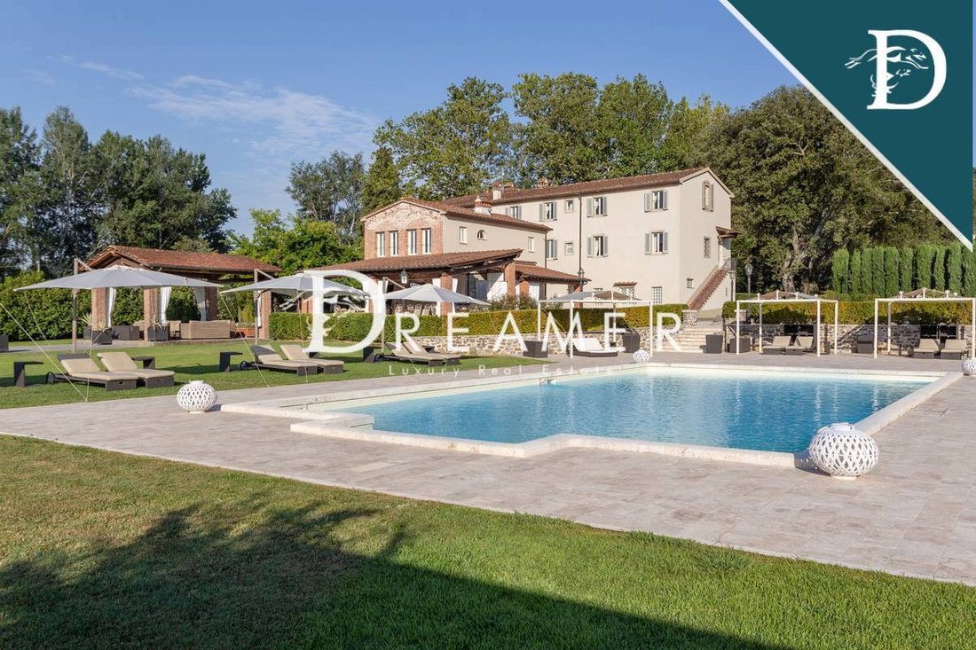 Villa in Spazzavento - Pontelungo, Pistoia, Italy 1 - 12840512