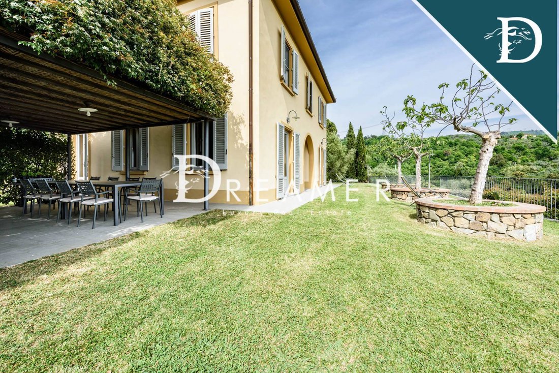 Villa in Lamporecchio, Tuscany, Italy 4 - 12840502