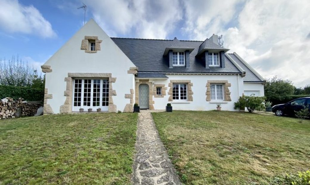 Vannes House In Vannes, Brittany, France For Sale (12845251)