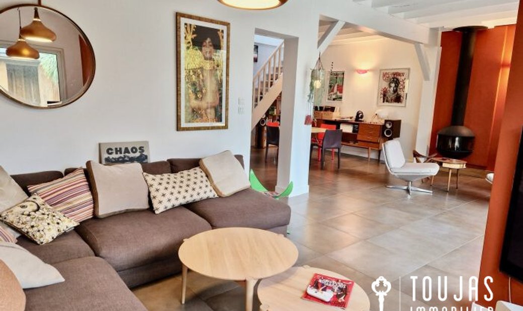 Mérignac House In Mérignac, Nouvelle Aquitaine, France For Sale (12848842)