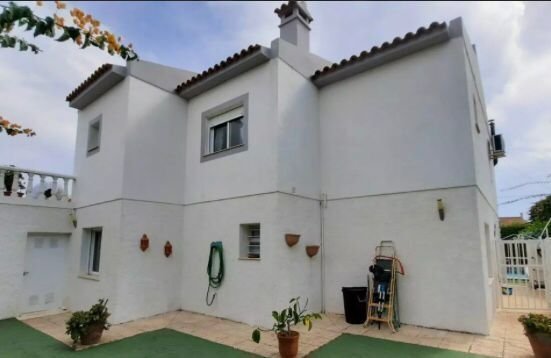Chalet in l'Alfas del Pi, Valencian Community, Spain 4 - 12850255